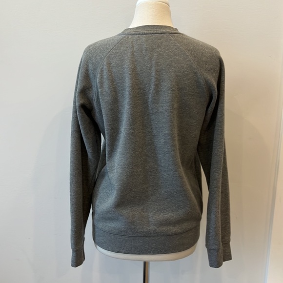 Brunette The Label Gray “This Wine Is Making Me Awesome” Sweatshirt - Small - Picture 2 of 8